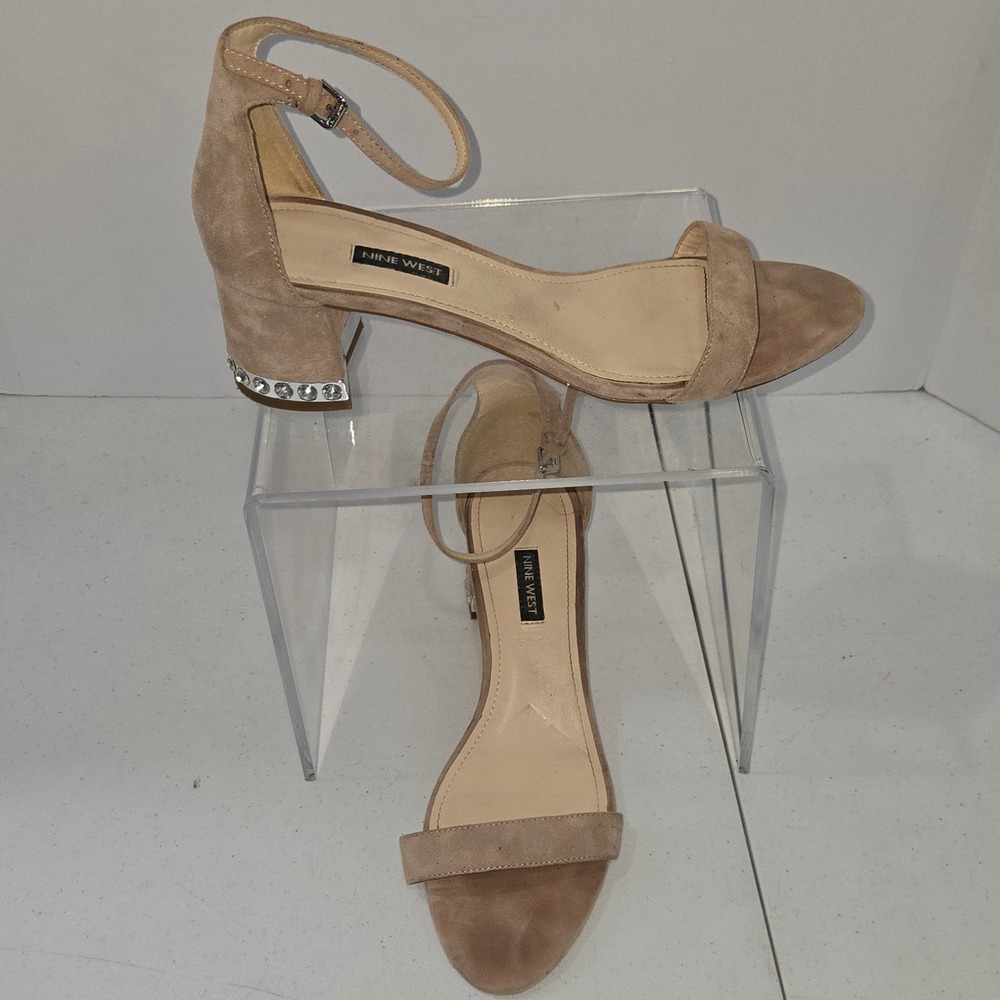Nine West WNHAZEL Tan Suede Rhinestone Block Heel Sandals Size 11M Ankle Strap